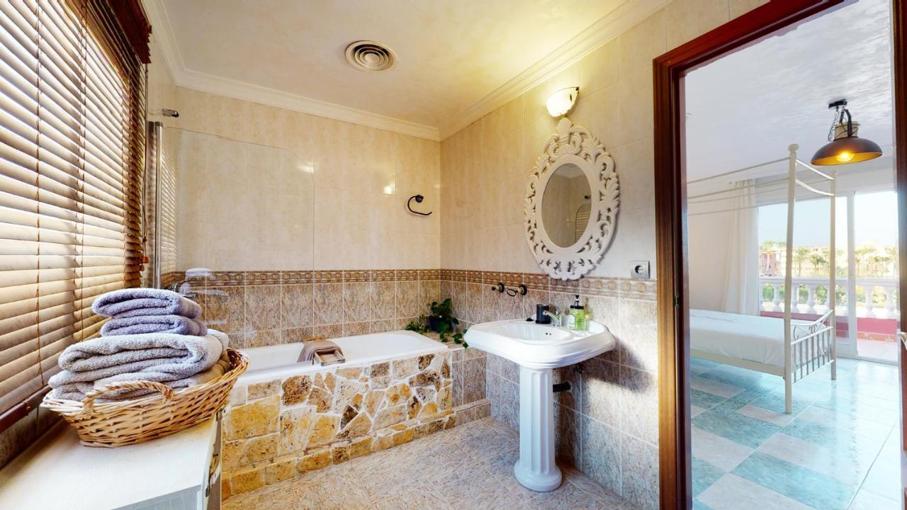 Majestic Villa By The Beach Heated Private Pool & Jacuzzi Benalmádena Zewnętrze zdjęcie