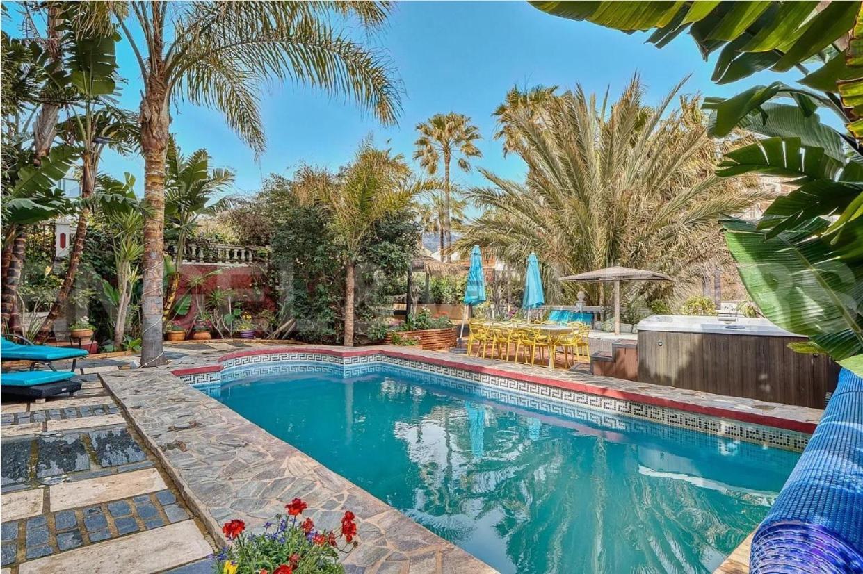 Majestic Villa By The Beach Heated Private Pool & Jacuzzi Benalmádena Zewnętrze zdjęcie