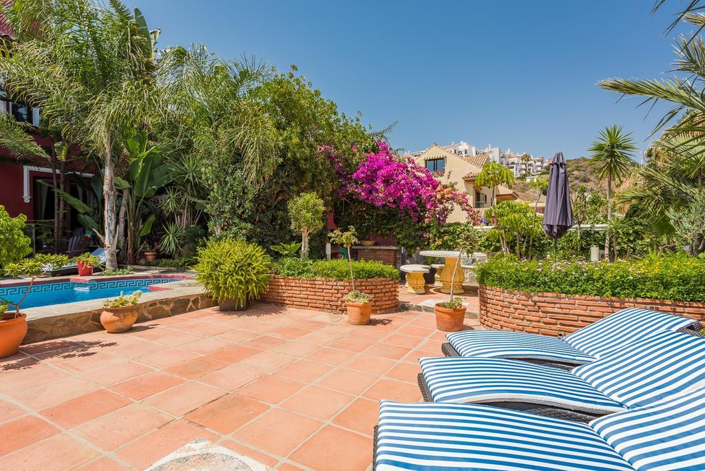 Majestic Villa By The Beach Heated Private Pool & Jacuzzi Benalmádena Zewnętrze zdjęcie